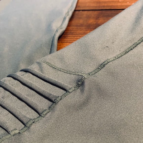 New Balance Captive Tight with pockets - Picture 6 of 8